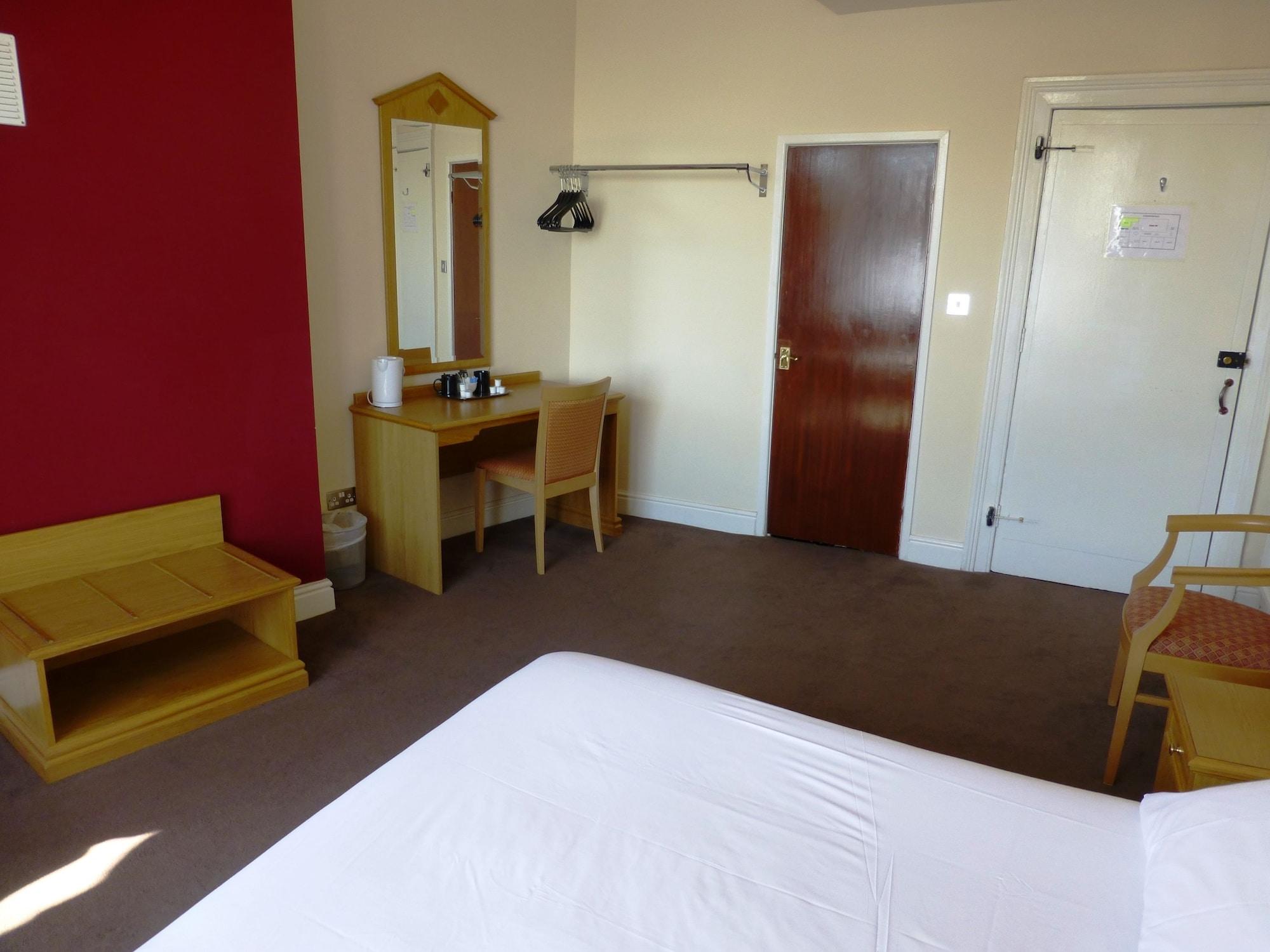 Esplanade Hotel Clacton-on-Sea Ngoại thất bức ảnh