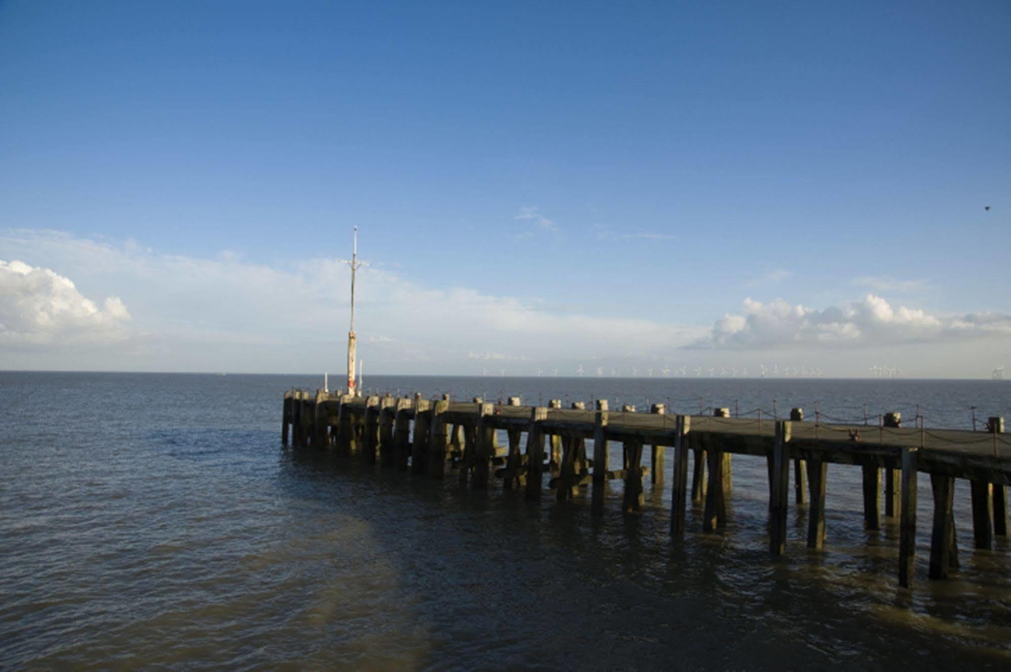 Esplanade Hotel Clacton-on-Sea Ngoại thất bức ảnh